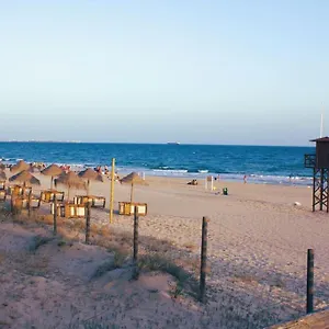 Apartamento Muy Cerca De La Playa. Primera Linea., Rota